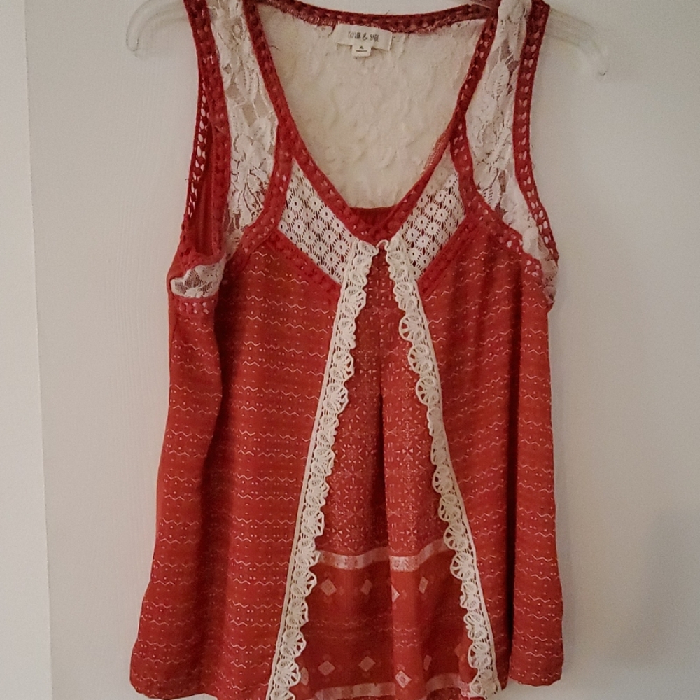 Burnt orange tanktop
